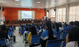 http://m.7332138.com/school-85/document-id-348.html