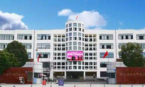 L䓼WУ2025