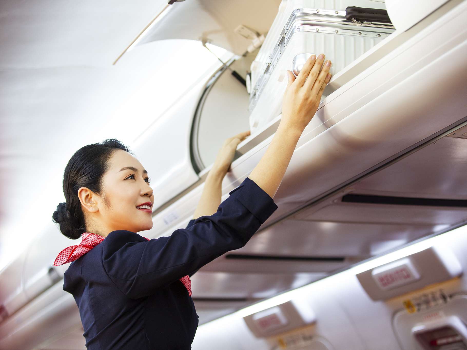 四川興科城市交通高級技工學校航空服務專業簡介